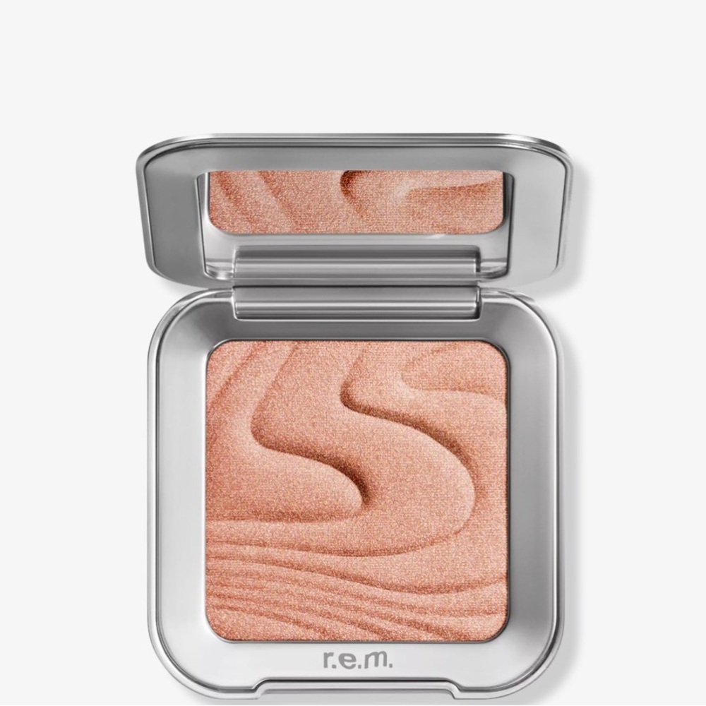 NEW! r.e.m. Beauty InterstellarHighlighter Topper in Miss Saturn